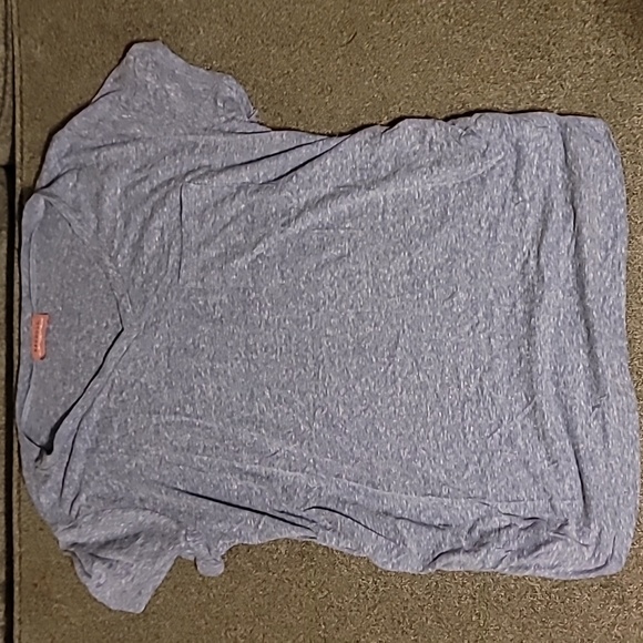 Maternity bundle 3 shirts one pair shorts size L - Picture 4 of 5